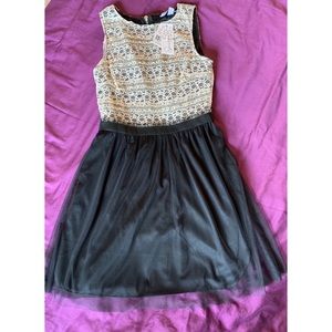 Speechless Junior Black Dress - small